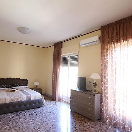 B&B Le Perle Portici Εξωτερικό φωτογραφία